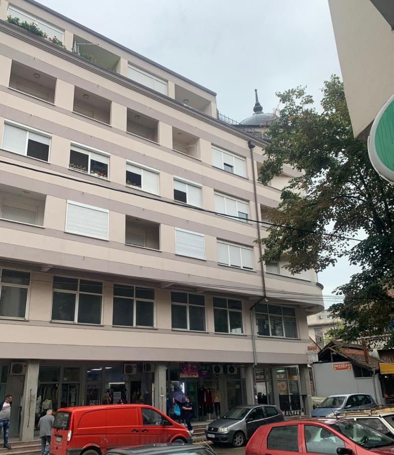 Apartamento Zara Apartman Krusevac - Centar Exterior foto